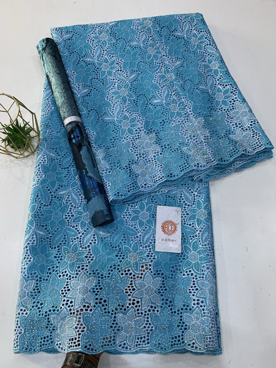 acefabrics's tweet photo. Price:95k/5yrds &amp; 3D Sego Gele 35

IG: @ace_fabrics

Floral Haven Lace
Now available at Ace Fabrics international,Gbagi Market
📩 Send us a DM to order
Call/WhatsApp 09014818663 or tap a link in our bio
🚀 Fast &amp; Reliable Delivery
📍 Nigeria: Within 24 hours
🌍 Worldwide Delivery https://t.co/1LEYqW4W8Z