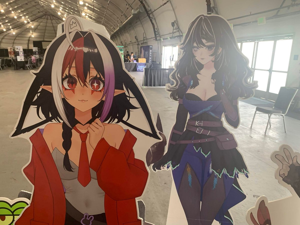 ProjektAuran's tweet photo. It was such a delight to spend time with you at Offkai Expo @MoriCorvyn and getting to know you more!  I look forward to having more fun together!  ❤️ Collabs yea? https://t.co/OkdeIpezTI