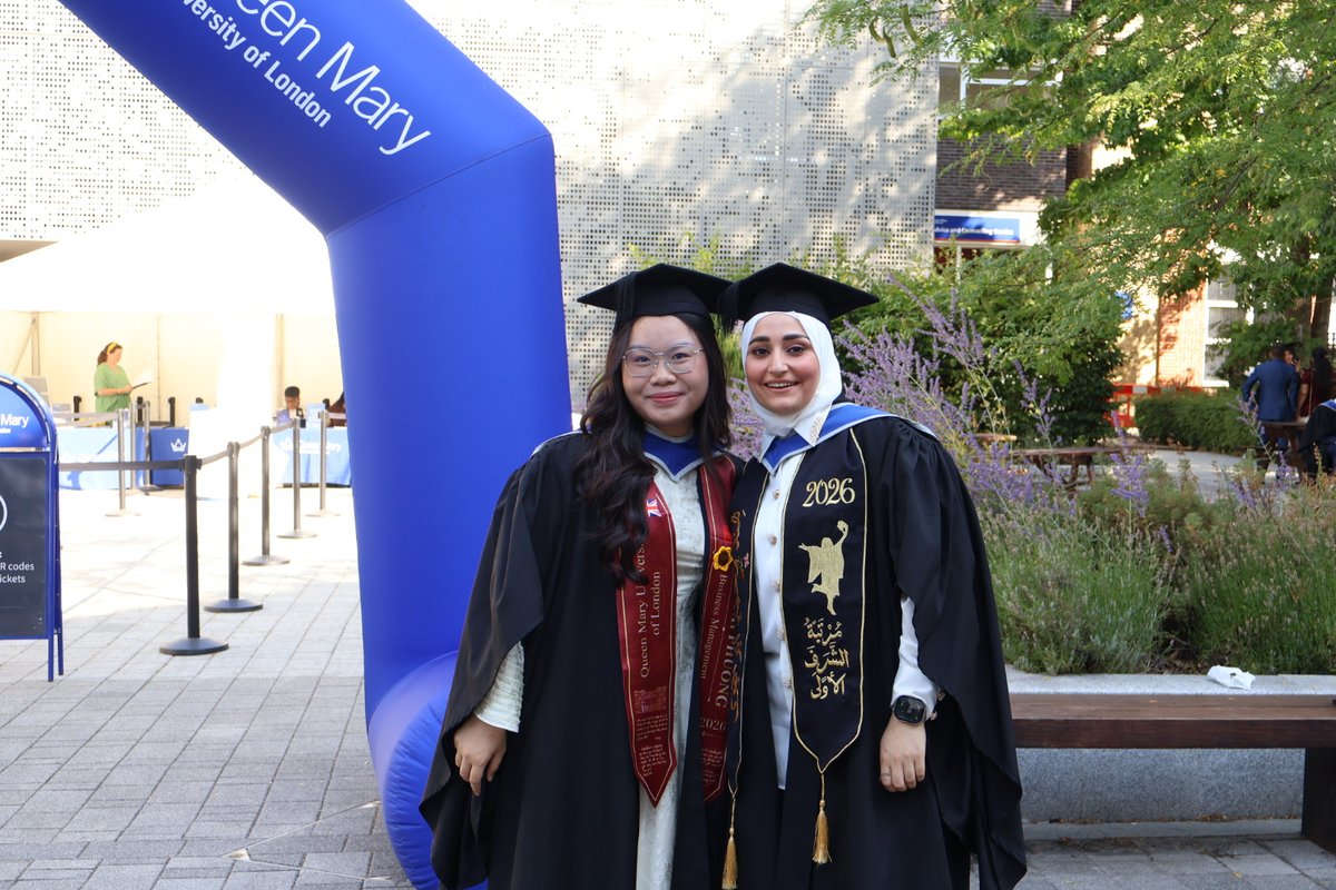qmbschool's tweet photo. Congratulations to all our wonderful graduates at the School of Business and Management! 🤩

Thank you for letting us be a part of your day, you should be proud of all your hard work and achievements🎓🎉

#QMUL #QMULSBM #Graduation #QueenMary https://t.co/HDB3Vf4dJ6