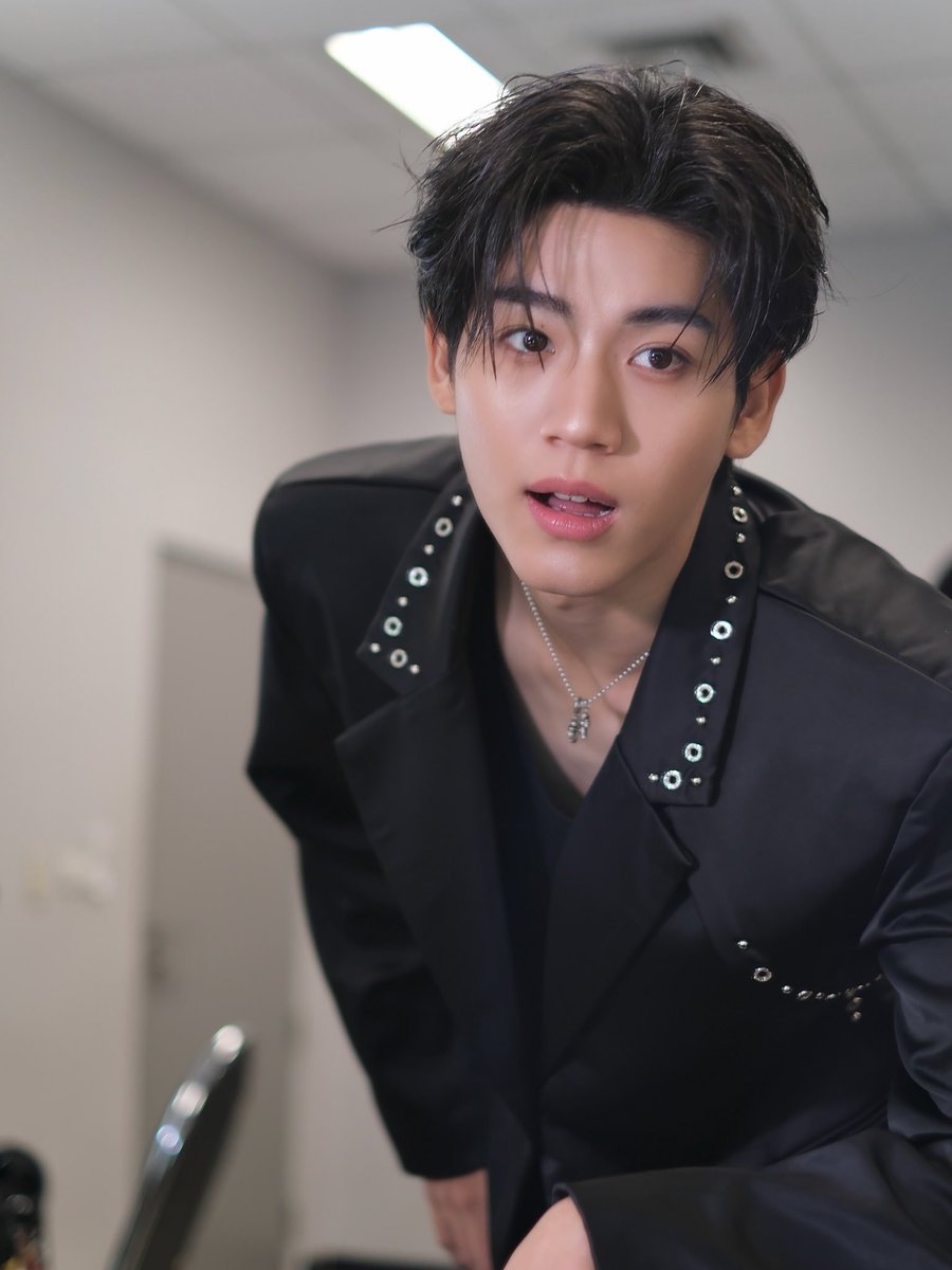 mybabyal07's tweet photo. ตรายห่า แอลม่อนลุคนี้แม่ว่าแม่ไม่รอด 😭😭😭😭😭😭😭😭😭😭😭😭 https://t.co/WMGO3WwJNS