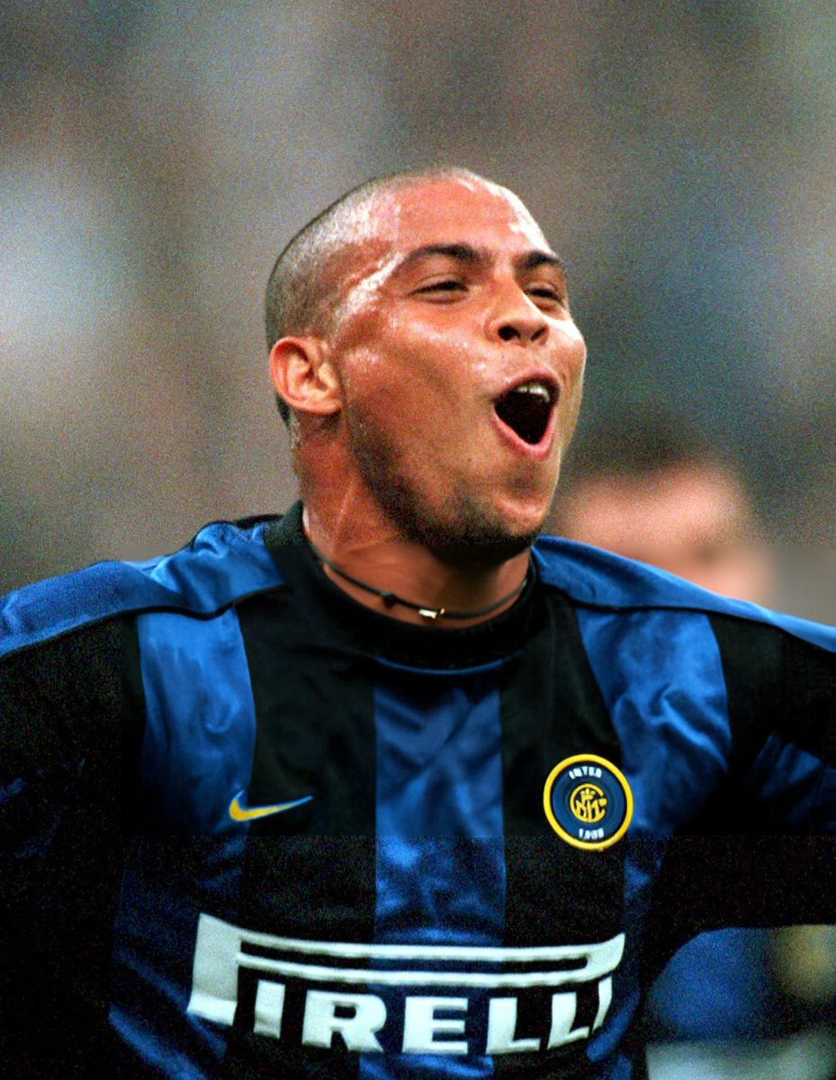 nerazzurriSoci_'s tweet photo. 🚨🗣 Ronaldo Il Fenomeno: "The memories wearing the Inter shirt are the most important of my life." 🖤💙 https://t.co/vyrJWBGJCh