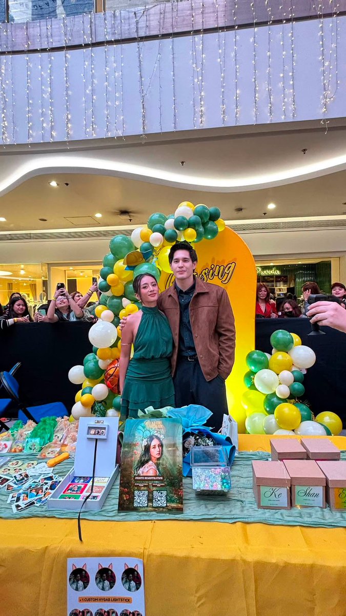 VivaOnePH's tweet photo. LOOK: Did you miss our cheerleader and team captain? They’re here visiting the fan booth of HyGab Official — Hyacinth Callado &amp; Gab Lagman!

A Viva One Original Series directed by Gino M. Santos, #OurYesterdaysEscape premieres SEPTEMBER 5, only on #VivaOne. https://t.co/Fb16j7WFIN