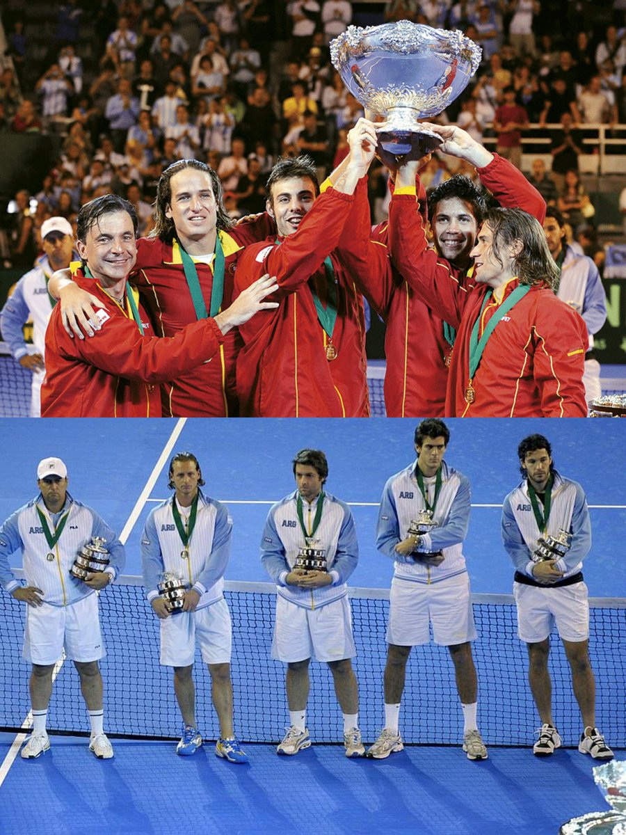 TNT811's tweet photo. @2010MisterChip Cada vez que nos vemos en finales de deportes serios acabamos igual. https://t.co/9F1RXWHK1R
