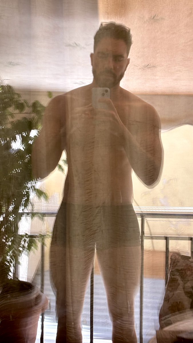 theCyber_boy's tweet photo. Summer time https://t.co/6QXFnQnlMl
