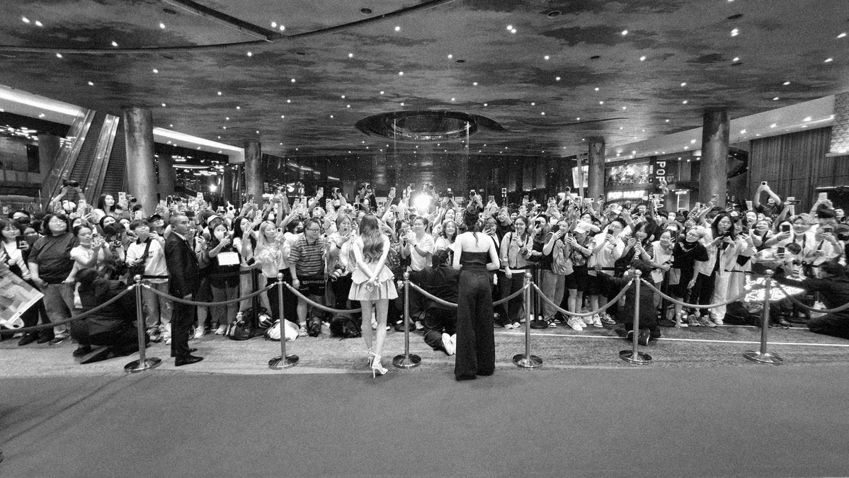 choobawoobaLO_2's tweet photo. May you succeed forever and ever, LingOrm.

Whether I’m here or not to see you shine even brighter, you’ll forever remain in my core memories and the community you gave me 💜. I don’t take it for granted.

#LingOrm #หลิงออม https://t.co/NIODgGhtch