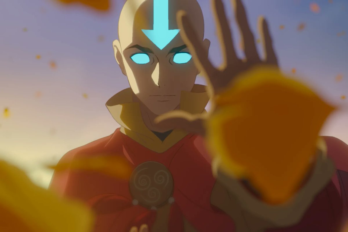 luct64's tweet photo. [Película] Avatar Aang: The Last Airbender (2026)

Soy de los que creen que Avatar es una serie prácticamente perfecta. Tal vez no sea una obra maestra compleja, pero sí una que supo mantener una consistencia admirable en su calidad y convertirse en una de las series animadas más queridas de la historia.

La historia de Aang y su viaje para convertirse en un digno Avatar, junto con Zuko, Katara, Toph y Sokka, supo cautivar gracias a su gran animación y a un world building fascinante, entregando algunos de los mejores momentos de la animación y logrando competir con los animes e incluso ser comparada con ellos.

Había muchísimas expectativas desde que se anunció la película y todo parecía encaminado para un gran estreno comercial en cines, hasta que, desgraciadamente, alguien logró acceder a un servidor y filtró la película completa en redes sociales antes de su estreno. Un desastre colosal que terminó provocando pérdidas millonarias, con su estreno en cines cancelado y Paramount+ adelantando su llegada al catálogo.

Es una pena, porque es una experiencia que realmente merecia verse en la pantalla grande. La animación da un salto de calidad importante y ofrece secuencias visualmente espectaculares. Las batallas son impresionantes y saben aprovechar cada uno de los elementos de una forma creativa.

Es un gusto volver a ver al grupo embarcado en una nueva aventura y encontrarlos desde una perspectiva más adulta y madura. La trama no es nada del otro mundo, quizás es lo único que le puedo reprochar. Desde el comienzo es fácil saber hacia dónde va la historia, pero me quedo con la forma en que desarrolla a Aang, la responsabilidad de ser el Avatar y toda la culpa que todavía carga por el destino de los maestros aire.

La química del grupo sigue intacta y conserva gran parte del encanto y la dinámica que hicieron tan especial a la serie. Los Denegados y Tagah también sirven para explorar el pasado de las cuatro naciones y el nuevo statu quo que las gobierna.

Es una lástima que una filtración nos haya privado de disfrutar esta película en el cine. Mantiene intacto el espíritu de la serie, ofrece batallas creativas y espectaculares, una animación muy lograda y termina siendo una muy buena película para los fanáticos de la serie original.
