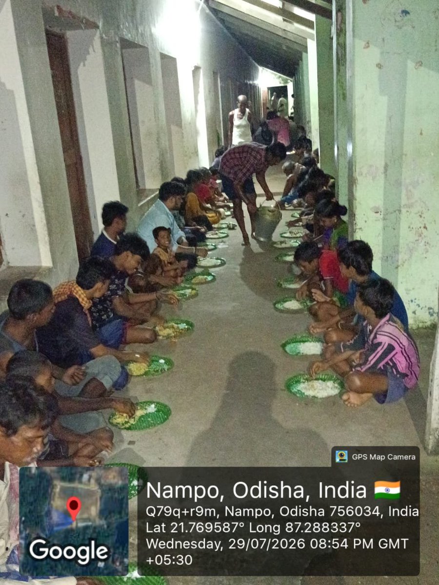 AOPA_Odisha's tweet photo. Relentless rains have hit Jaleswara Block, Balasore—but our Panchayat Executive Officers are on the frontlines!
👏 Saluting the dedication of our PEOs, working 24x7 to reach every affected household.🌊
@CMO_Odisha
@emergency_bls 
@PRDeptOdisha 
@RabiNaikBJP 
#PEO #Balasore https://t.co/uuiSIRFOKI