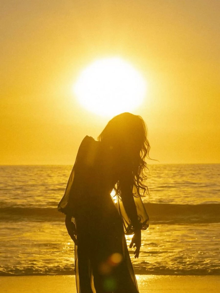 myersjacob3364's tweet photo. Not every situation deserves an emotional investment, and healthy boundaries bring peace.
♌ Leo: Your confidence inspires others today. Lead with kindness, and you'll attract opportunities that align with your goals.
♍ Virgo: Release the need for perfection. https://t.co/ITukTAB6OF