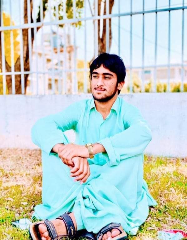 Sammu_baloch's tweet photo. Feroz Baloch
Student of Arid University Rawalpindi
Date of abduction: 11/05/2022
Resident of Askani, Turbat, Kech
#ReleaseFerozBaloch
#SaveBalochStudents https://t.co/07ueltJGzg