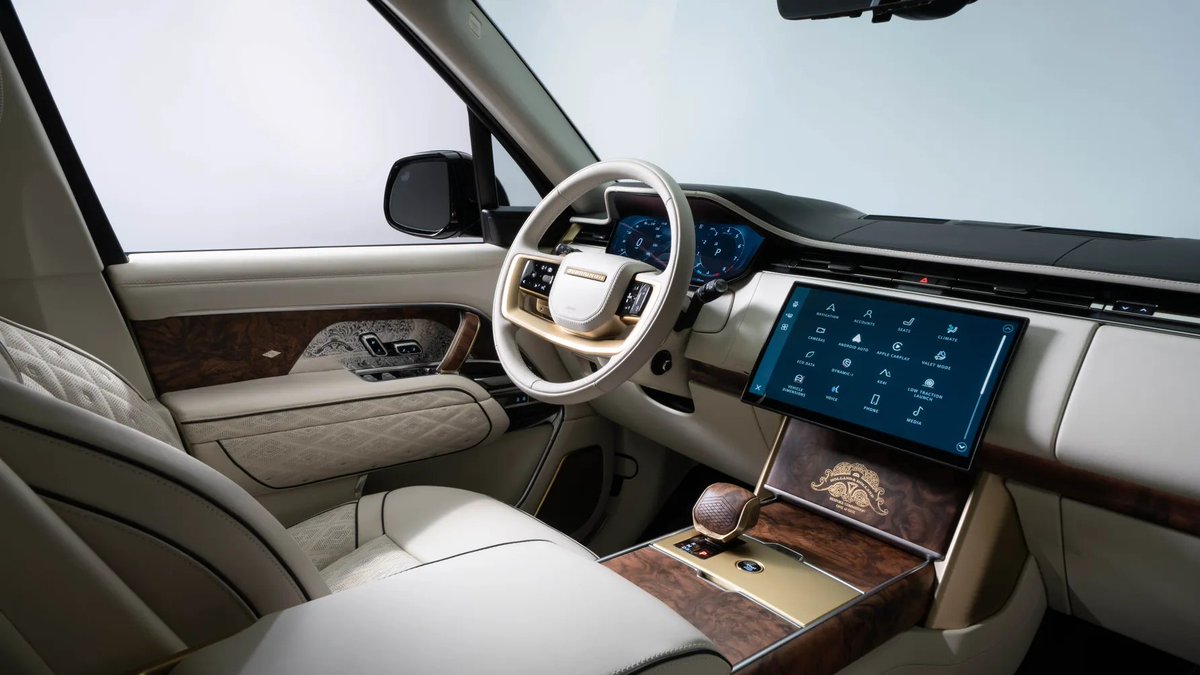 BoitumeloCaleb's tweet photo. This Holland & Holland one-off is the world’s first £1 million (R22 243 700)😩 Range Rover Bespoke commission built by Overfinch makes the most expensive Rangie even pricier

This is in fact the world’s first £1m
(R22 243 700) Range Rover, and it’s the last in the 25 strong run of Holland & Holland Editions by Overfinch. Although given the price tag, we’re assured this particular one was a bespoke commission and that it’s a “uniquely specified evolution” of that car that already described itself as the most expensive Range Rover in the world.

So, what does that amount of cash get you? Well, there’s all the usual Holland & Holland Rangie bits, including the pair of terrifyingly expensive ‘Royal’ shotguns. They’re not far off £400k (R8 895 820) on their own. The walnut and leather chests in the boot aren’t cheap either, particularly when filled with crystal glasses, fancy champagne and an H&H picnic set.