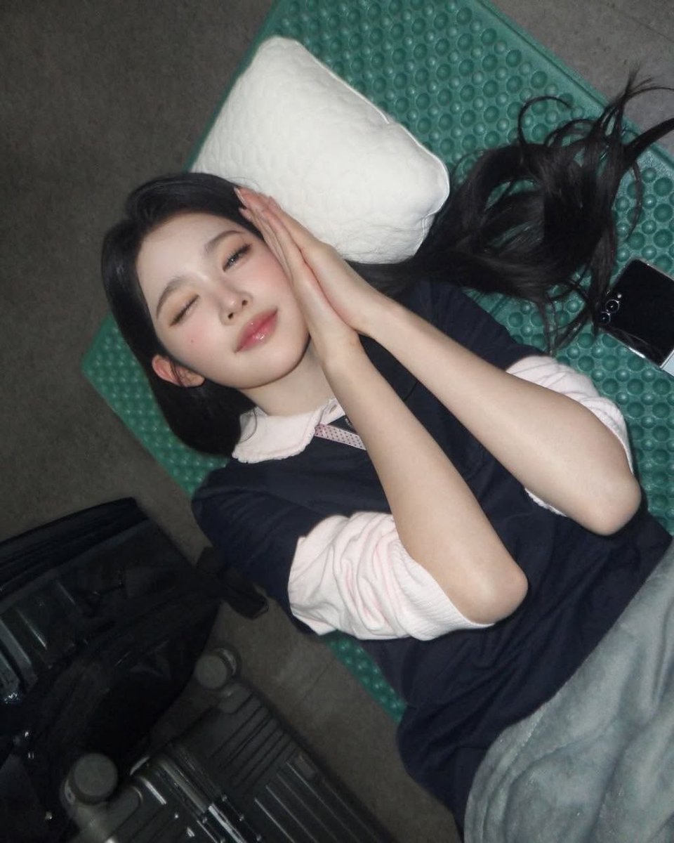 cinnacakemon's tweet photo. 하너믜좋네 https://t.co/hYyTfjzfYD