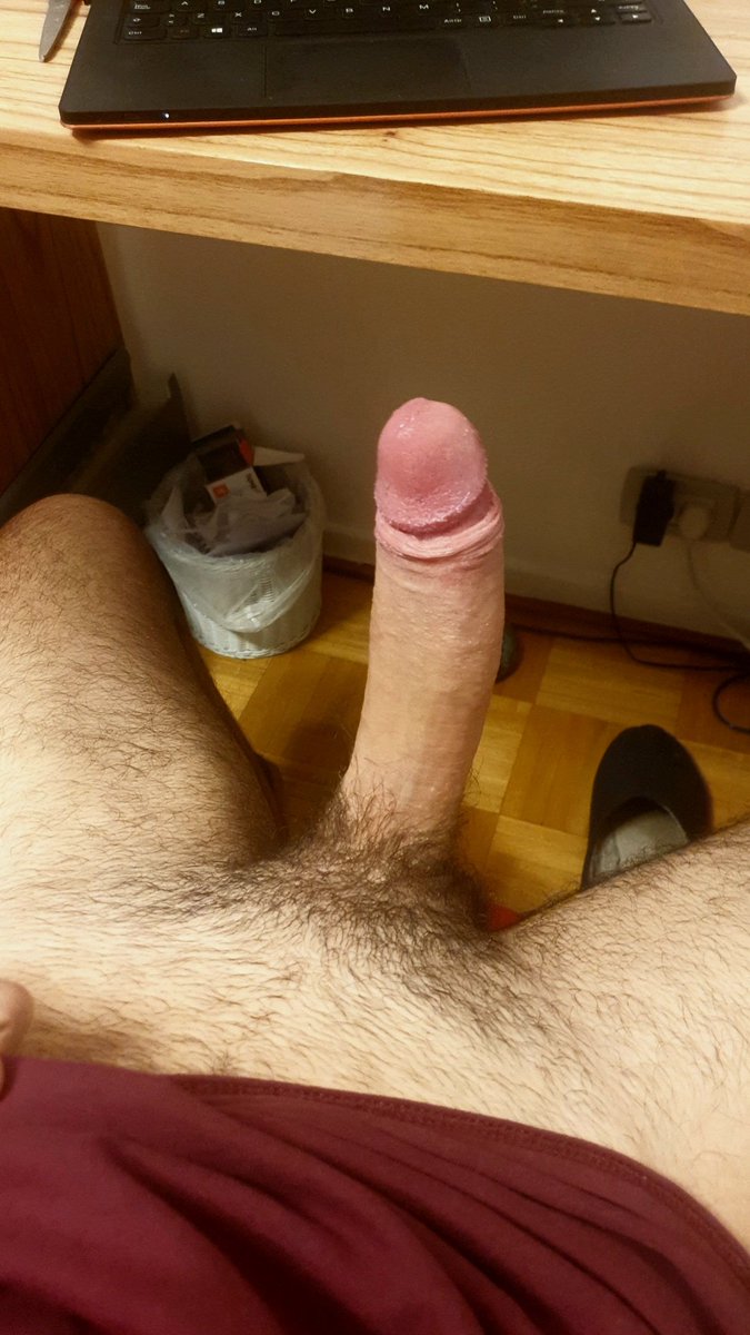 act_morbosx's tweet photo. Tanto que me la piden acá la tienen, la poronga dura como piedra.

Entre mas me escriben y mas me alaban peor me ponen, sigan así 😈 https://t.co/AFXzv6nOm1