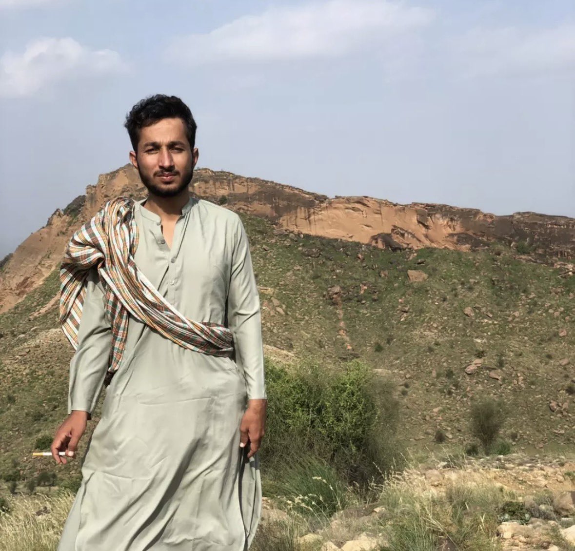 Sammu_baloch's tweet photo. Dawood Baloch
Ex student of UET Lahore
Date of abduction: 02/11/2025
Resident of Dera Ghazi Khan.
#ReleaseDawoodBaloch
#SaveBalochStudents https://t.co/u9u0NM1yGO
