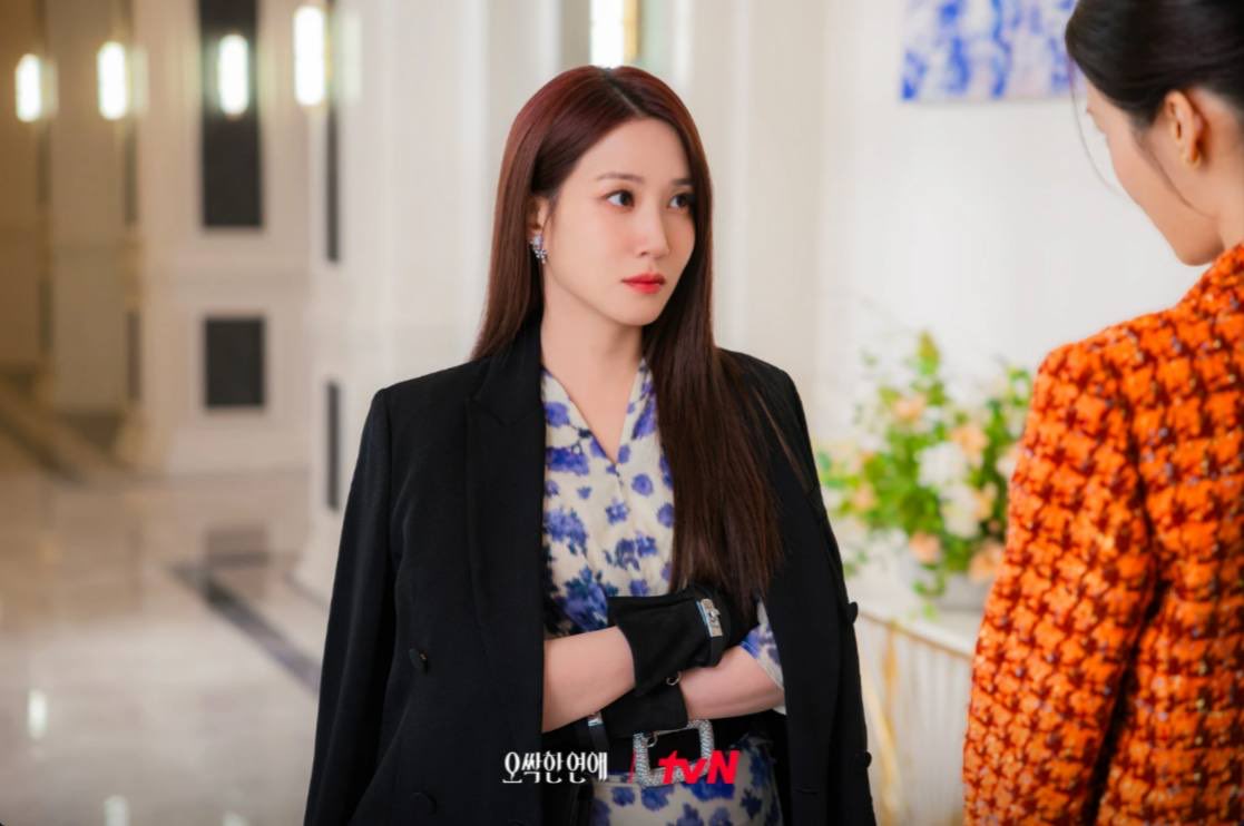 evaqill's tweet photo. 🆕🩶
#spookyinlove : #johyejoo
as cheon hari backstage photo 3-4 ep

⛓️‍💥 https://t.co/pLzUmHTwau…

#조혜주 #오싹한연애 https://t.co/5KWUjx0nIi