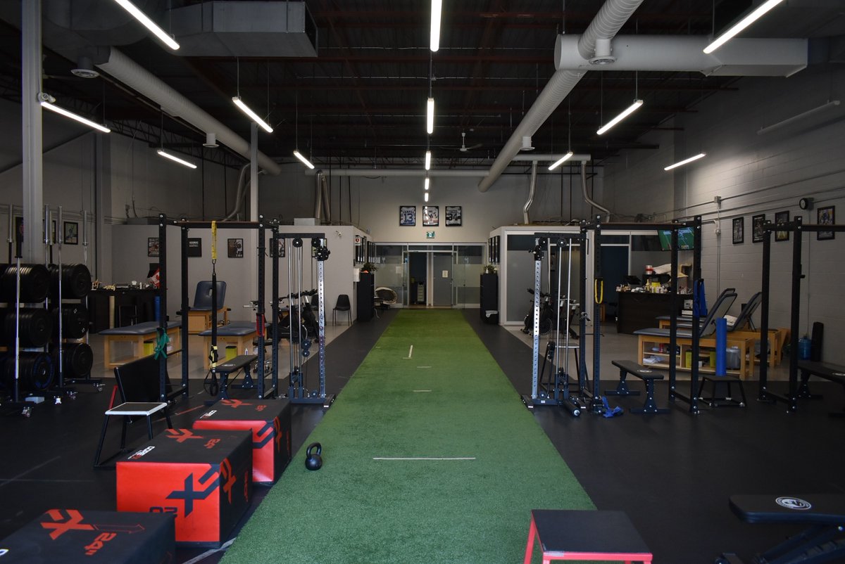 DynamicOakville's tweet photo. Our Oakville clinic got an upgrade. 📍

Now partnering with Limitless Training Systems to bring you even more on the performance and recovery side.

Call 905-339-2333 to book · Link in bio to learn more.
#DHPHalton #Oakville #SportsRehab #Physiotherapy #Chiropractic https://t.co/HxBzmbFP45