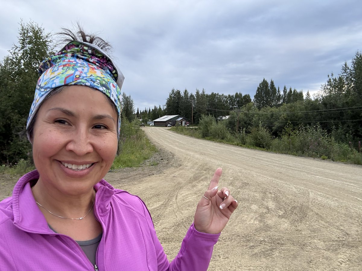 907sharon's tweet photo. Day 6 Wednesday 50 koyukuk cloudy 🌥️ week 25 of 2026.  Meetings with Yukon koyukuk leadership and boat trip. Prayers going out to our communities 🙏🏽. Love jogs with guppies the bill. #coachbennett #nikerunclub https://t.co/4kRaTcj4au