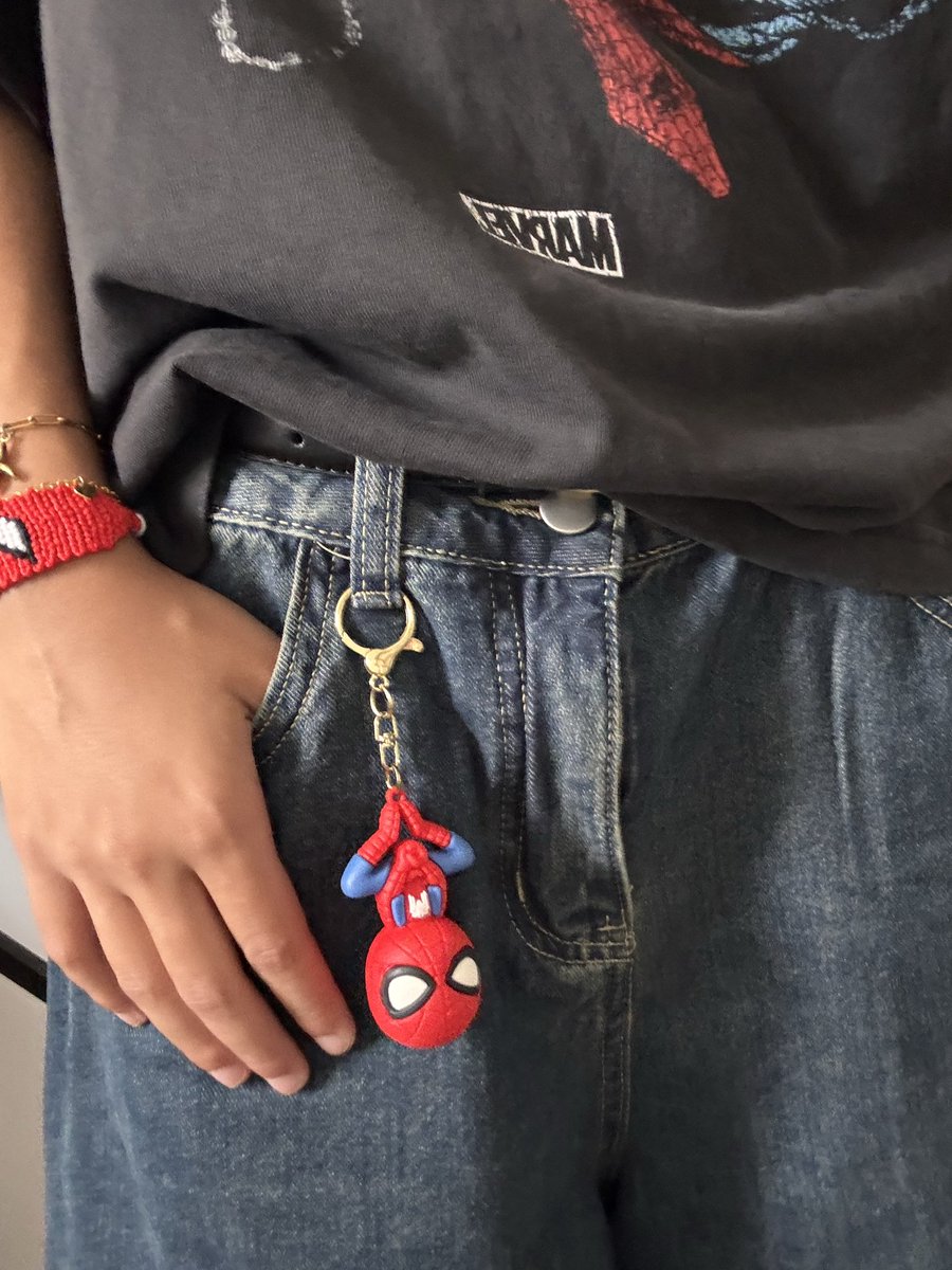 g_0369's tweet photo. prête 
#spidermanbrandnewday https://t.co/lqg2lOoqIv