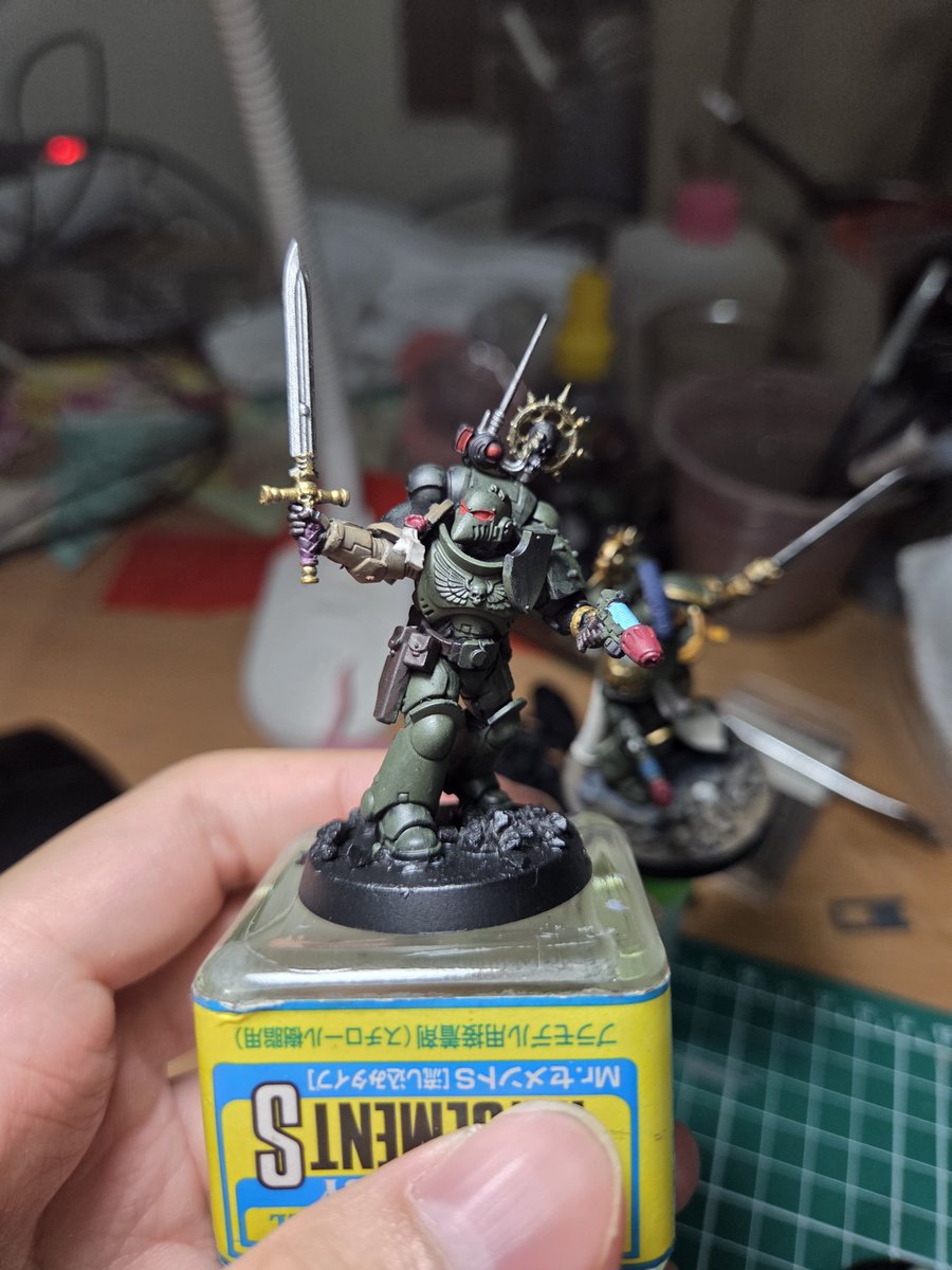 WhiskeyRose101's tweet photo. Blacked out while hatewatching the pirated Odyssey and woke up to four painted space marines https://t.co/kV6gHKGIQh