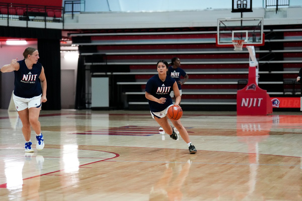 NJITWBB's tweet photo. 𝐇🏀🏀𝐩𝐢𝐧' 𝐚𝐭 𝐭𝐡𝐞 𝐖𝐄𝐂‼️

#RollTech ⚔️ https://t.co/7Cb1Z5eVVh
