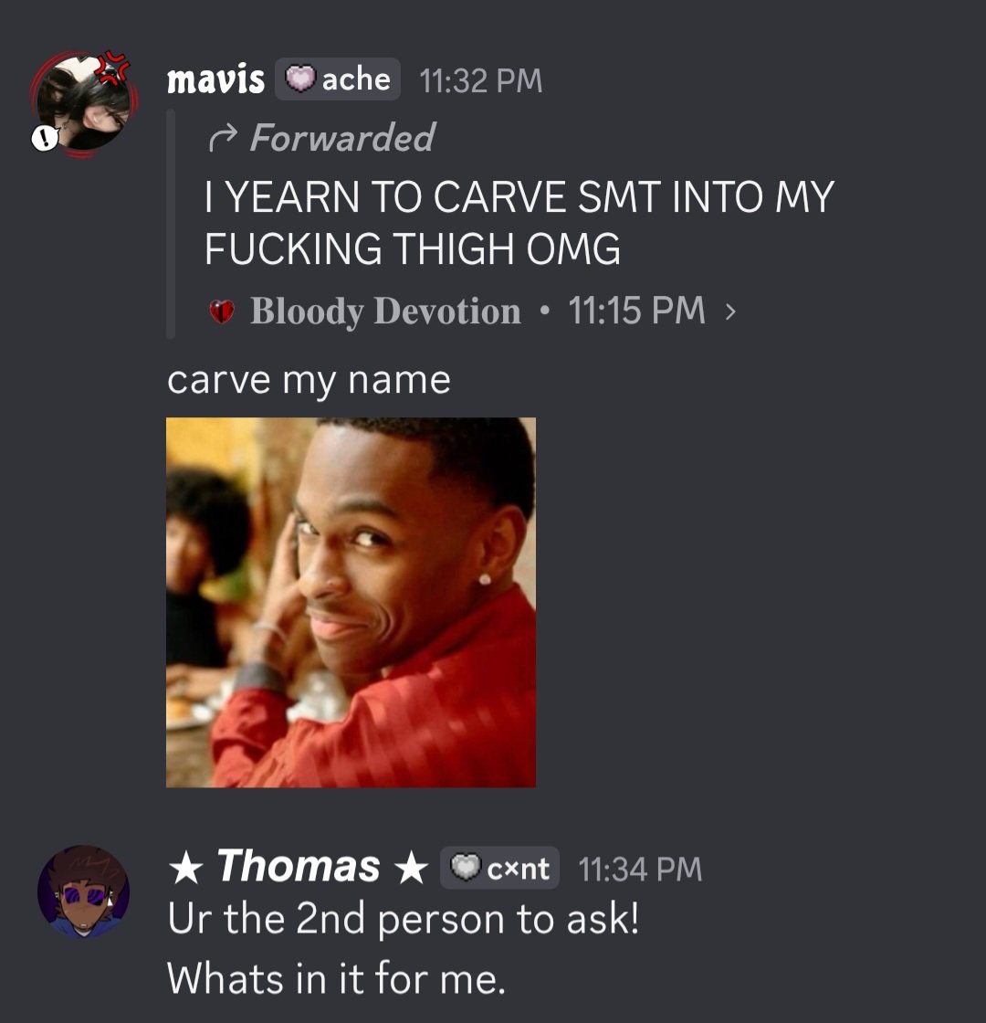 Totally_thomass's tweet photo. 2. MOD, MAVIS

This mod ALSO dmed me shortly after, asking me the same thing. They are 17, and I did it as well. Again, this doesn't diminish the fact they took advantage of a mentally unstable minor. https://t.co/hMbJUFWPH7