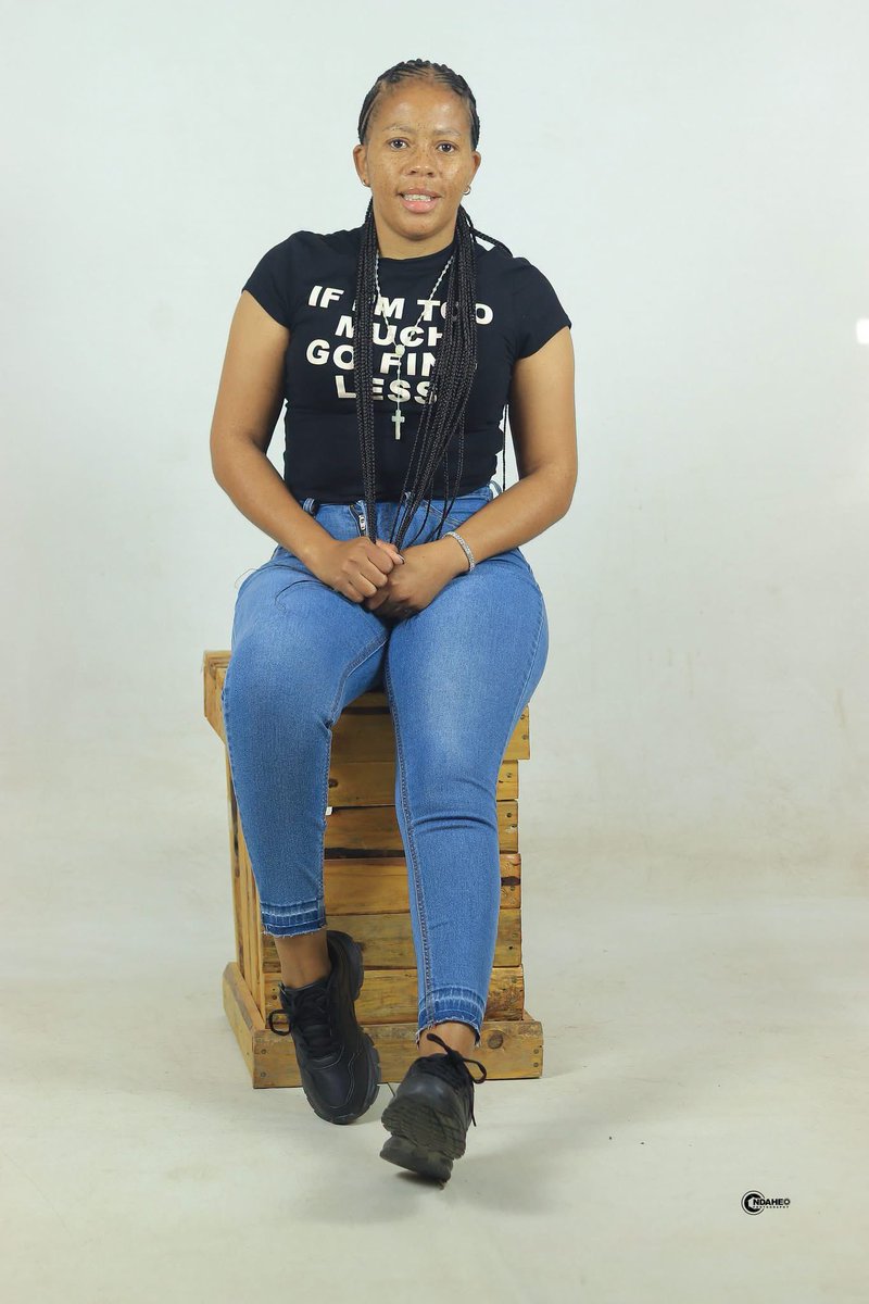 Motlatsi_RC's tweet photo. Dumelang Basotho  ba heso....

My Name is Gladys Lebenya , I am  a sister , a friend  ,a daughter  and most importantly a mother,,,, this month I made a promise  ya hore ketlo etsa job application  Tse more than 5 I did but still no hope.  Ke kopa mosebetsi omong le omong ntle lewa ho ithekisa. Lehaokare ketlo fiela hahao kapa office I won't  have a problem 

Ntho Tse ke litsebang ketsena.
1. I'm a certified  accountant 
2. Ke tseba ho roka ( hakena Mochine)
3. Ketseba  hoetsa li Matt,masale,lirosari,( ha kena lisebeliswa)
4. Ke tseba ho rekisa ( hakena chelete ya stock ke batla yona hake etsa tjena)
5. I have 2 years experience  as a cashier 
6. Lemosebetsi wa bona security  nka onka.
7. Kere le lifemeng nka sebetsa

NB. Hakena connection ya letho hake tsebe le batho ba nang le connection

Contacts: +266 57593450 w/c
                  : +266 63275521 calls only
