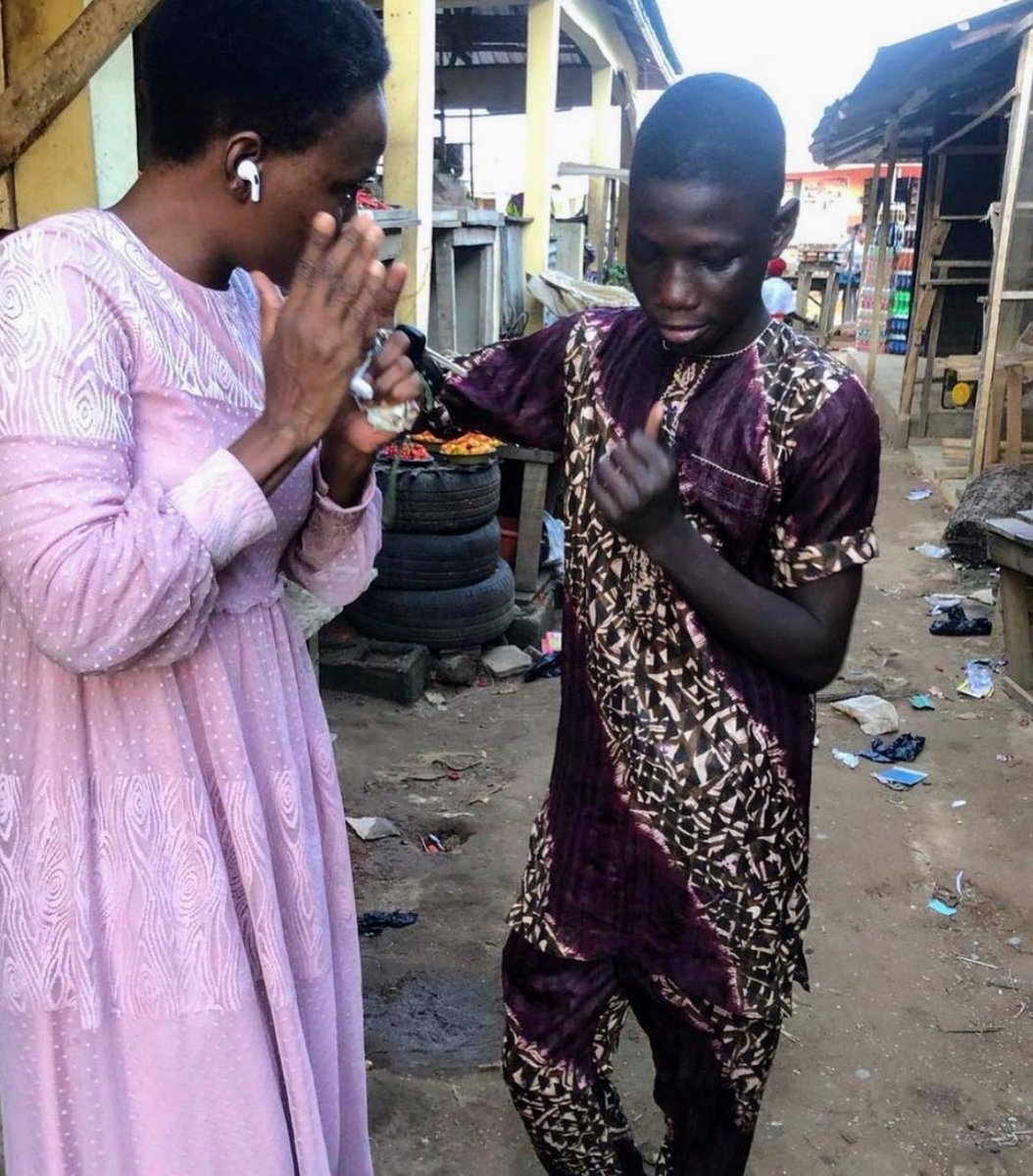 Street2SchoolNG's tweet photo. He’s always in the market place after school hours, selling pepper, tomatoes with his uncle. 

Today, he graduates high school as the Best Student!!! https://t.co/AMQWuBSKEp