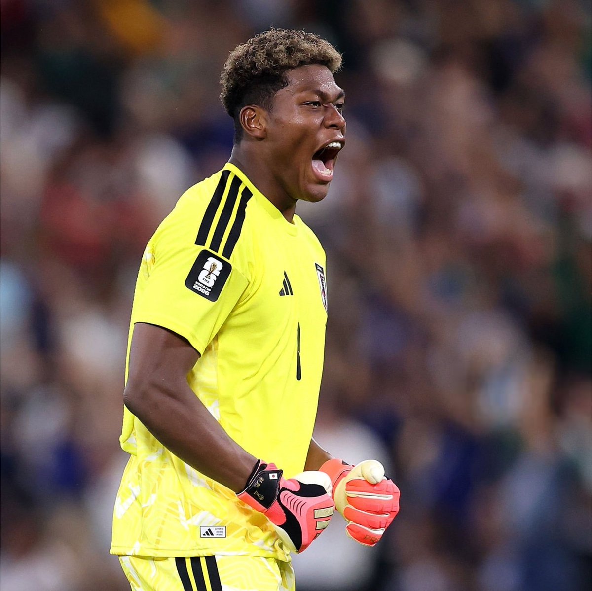 theFJEN's tweet photo. 🚨🇯🇵 NEW: Zion Suzuki has said YES to Juventus. 

The Bianconeri are working to overtake PSG and Premier League’s Clubs in the race.

— @NicoSchira https://t.co/lqA8TL6fbv