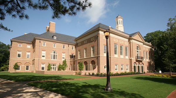 PoetsAndQuants's tweet photo. Transform your career in 22 months with the William &amp; Mary Full-Time MBA. 

Learn More: https://t.co/2s6AqbqtBb

@WMSchoolofBiz

#Sponsored #WilliamAndMaryMBA #CareerGrowth #MBA #ExecutivePartners https://t.co/lvlkEpmpHX