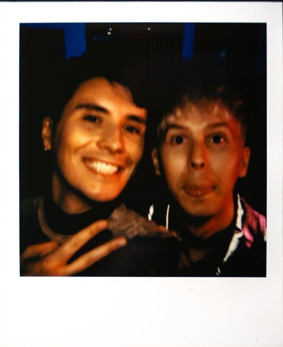 edensnotonfire's tweet photo. i deadass have to die https://t.co/CmCzxiIu3l