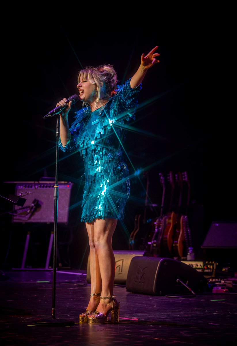 littleboots's tweet photo. What an incredible evening performing in my hometown with so many incredible artists to celebrate #Blackpool’s bid for City of Culture with @the_halle @raemorrismusic @KTTunstall @JackSavoretti @darrellsmith ✨ https://t.co/Nscpk52LkE