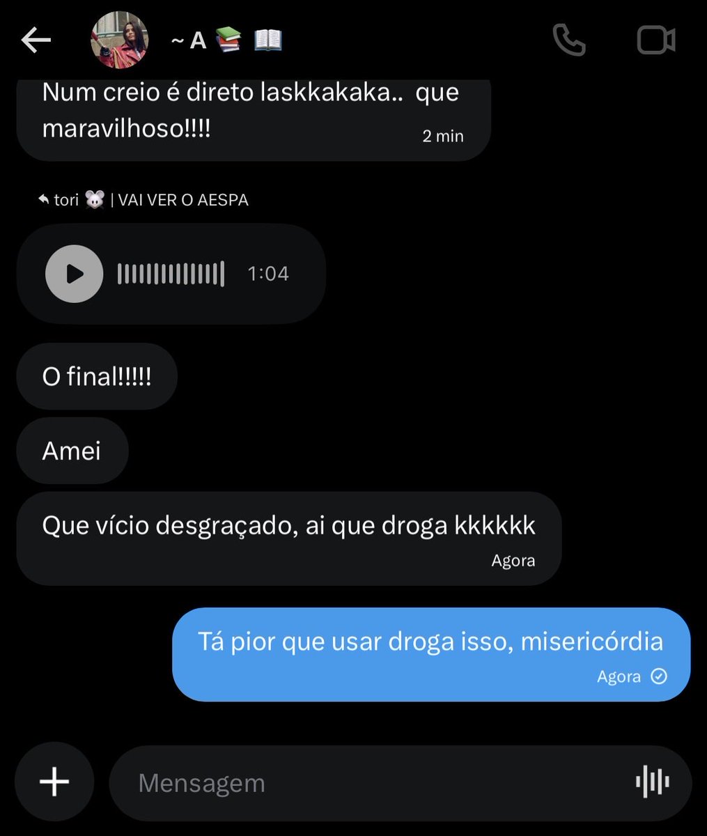 viinyko_'s tweet photo. Ela dando palco pra maluca, véi KKKK. Mulher, vc tem que ajudar meu vício em histórias verticais sáficas e não fazer eu querer continuar nele 😭 https://t.co/5VGcrMckSl