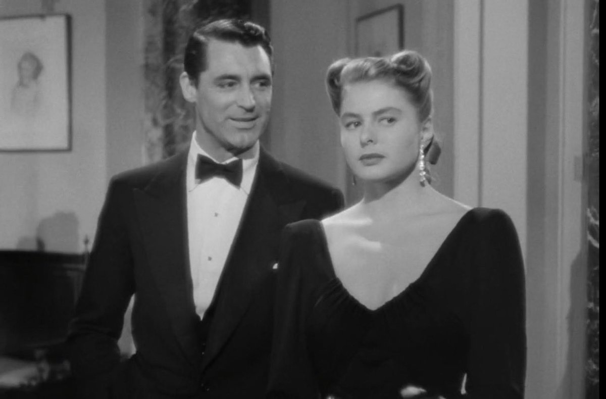 Miso_1993's tweet photo. Ingrid Bergman. Cary Grant. Claude Rains. Alfred Hitchcock. Notorious (1946). 🗝️✨ https://t.co/EJ7hzYIHhe