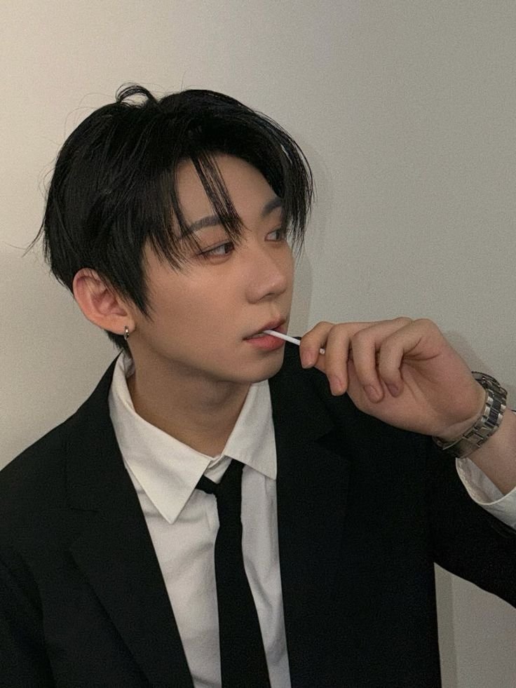 stvnnicho's tweet photo. hii looking for moots!! especially filo foha moots beke nemen i-welcome niyo me sa fohaville 🥹

☆: 🇵🇭│she/her│16
☆: not new to #kpoptwt and #stantwt
☆: a multi but mainly for #AHOF
☆: i also watch anime!

♡ + ↻ are appreciated!! https://t.co/8CjcA4O04t