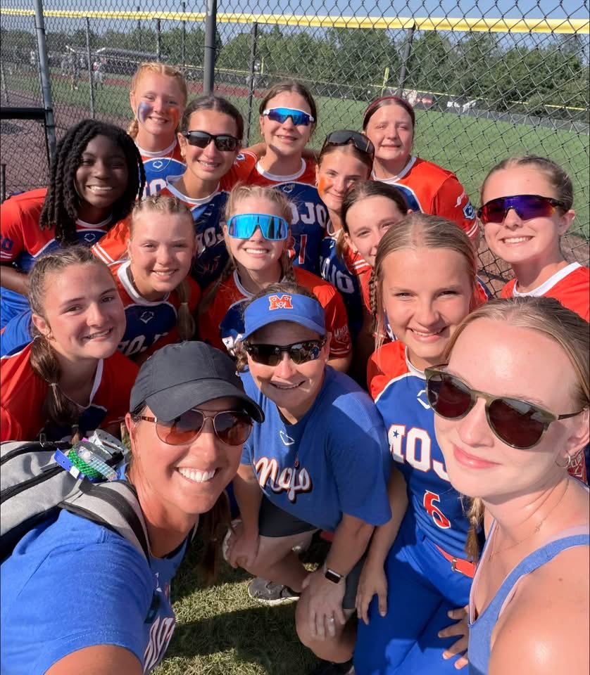 zoe_weakley2030's tweet photo. Had fun competing at the AFCS- Championship with @Mojo_West2030! Here are some at bats and plays at 3rd! @RacersSoftball @GovsSB
@MT_Softball @TTU_Softball
@LipscombSB
@BelmontSoftball @TNUsoftball
@CoachGill_MSU
@VSCCPIoneersSB @UTMSoftball
@betyree @CoachBMasterson https://t.co/YYzqWbiWBV