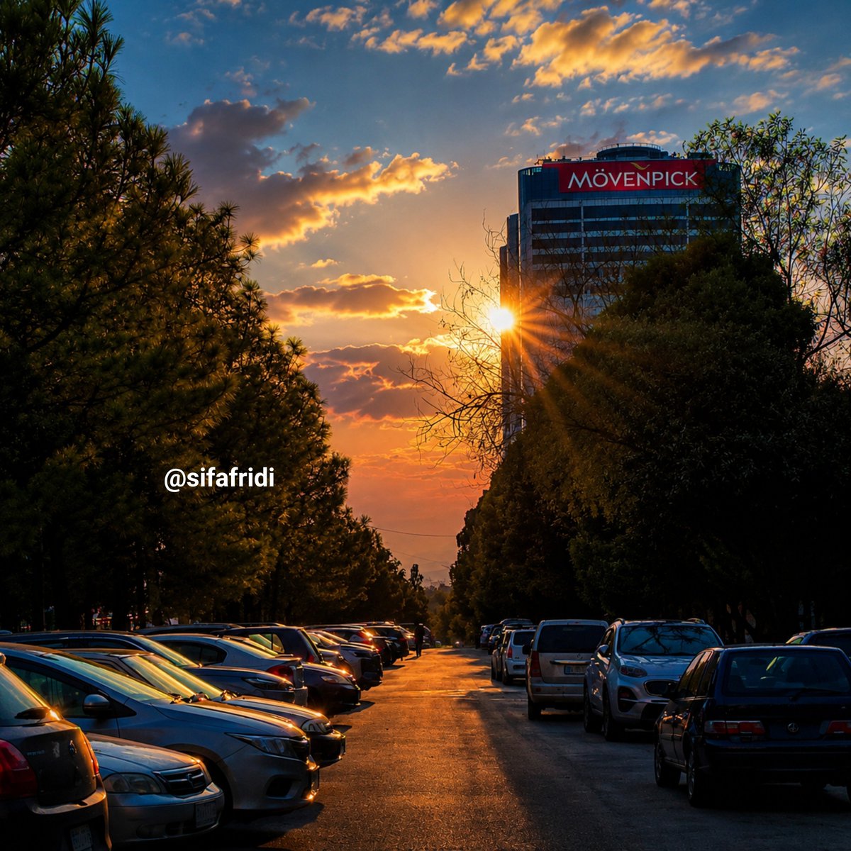SifAfridi's tweet photo. Golden Hour Over Islamabad 🌇✨
A peaceful sunset transforms Islamabad into a canvas of golden light. Nature and the city meet in one unforgettable frame. 🇵🇰📸
#Islamabad #Pakistan #GoldenHour #SunsetPhotography  #Cityscape #UrbanPhotography #ExplorePakistan #NaturePhotography https://t.co/qifJUnirWq