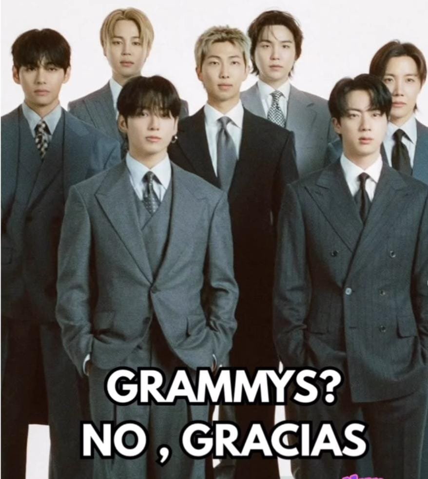 AnglicaCristal4's tweet photo. BTS no es luego para flojos✨💜💪🏻☺️
Llora grammyyy...😂😂😂El más dolido.. https://t.co/6i8hsmEqkD