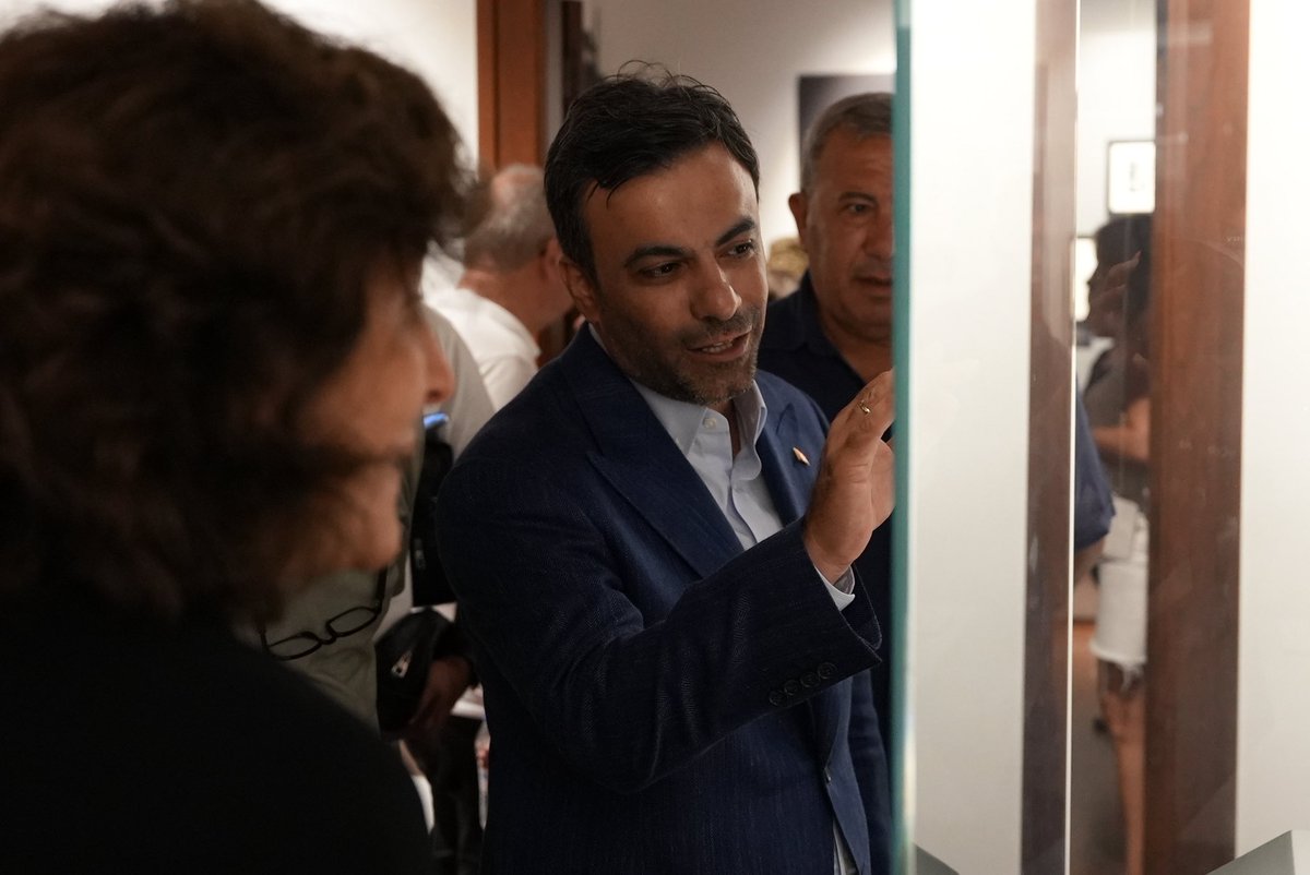 yasinyildizbb's tweet photo. Selanik Başkonsolos Yardımcısı Aylin Karaman’ın ev sahipliğinde, Mahmutbey Selanikliler Derneği üyelerimiz ve Mahmutbeyli komşularımızla birlikte yenilenen Atatürk Evi’ni ziyaret ettik.

Başkonsolos Yardımcımıza nazik misafirperverliğinden dolayı teşekkür eder, çalışmalarında kolaylıklar dilerim.