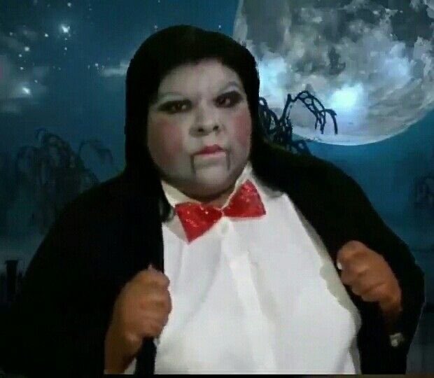 emfernandanaje's tweet photo. La creatividad que tienen muchísimas mujeres para el maquillaje y mis habilidades artísticas se reducen a esto https://t.co/vSsap9f3VG