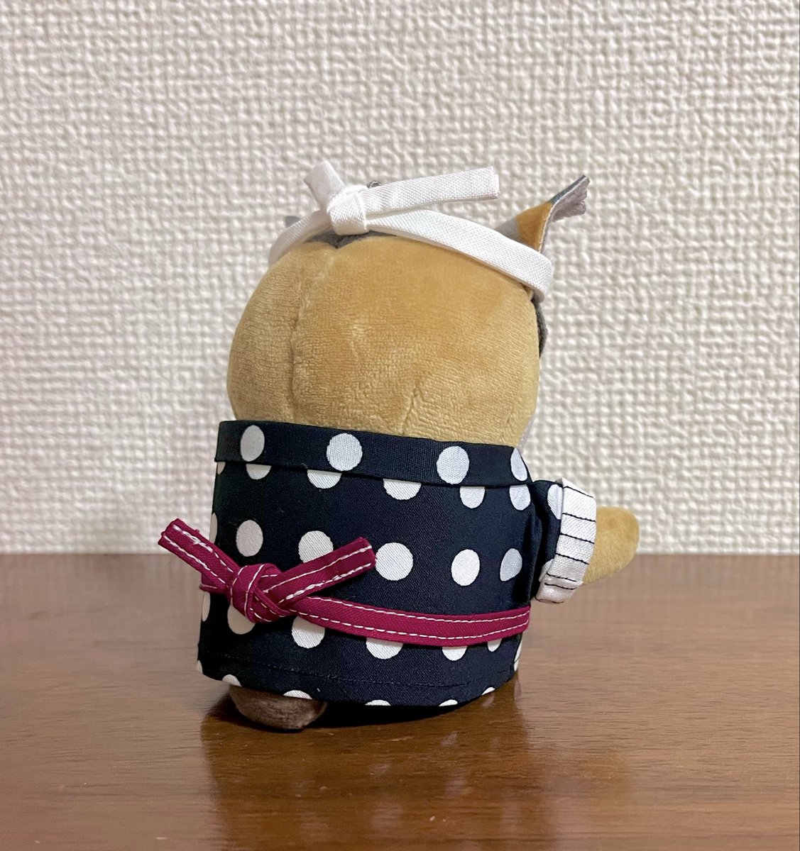 mon_montine's tweet photo. 竿🏮燈まつりのフォゼ用ハッピの進捗

やり出したら止められなくてこんな時間まで…😭💦
まだ胸元のサラシが付いてないけどほぼ完成✨
でも襟と袖がちょっと雑なのよねぇ…
やはり浴衣？着物？のちゃんとしたフォゼ用型紙を作らねば〜🫠 https://t.co/r3dxOTj58e