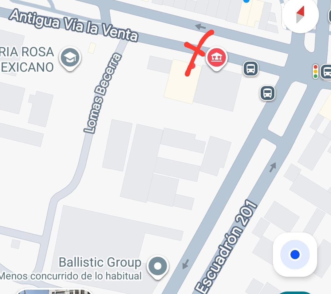 Claudiamontesol's tweet photo. Se reporta:

 1. Fuga de agua sobre Antigua Vía la Venta, casi esquina con Escuadrón 201, y 

2. Descarga de aguas negras en Alta Tensión esquina con Santa Lucía.  

Se solicita apoyo y atención de las autoridades: @SEGIAGUA @AlcaldiaAO. https://t.co/eRQskngIXH
