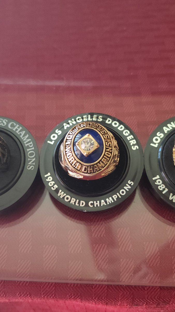 marquesanthony6's tweet photo. All 9 World Series championship rings! Time for a 3 peat ring #10! 💙🤍⚾️💯 #Dodgers #DodgerNation
(1/3) https://t.co/fjmG4COAI7