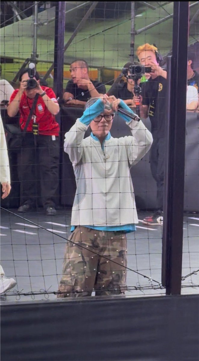 axlxvido0r's tweet photo. #국힙트친소 #국힙_트친소 #키드밀리
트친소 올려달라고 하셔서 올려봅니당
잘 맞는분 찾아갈게요! https://t.co/JzfLqcbG70