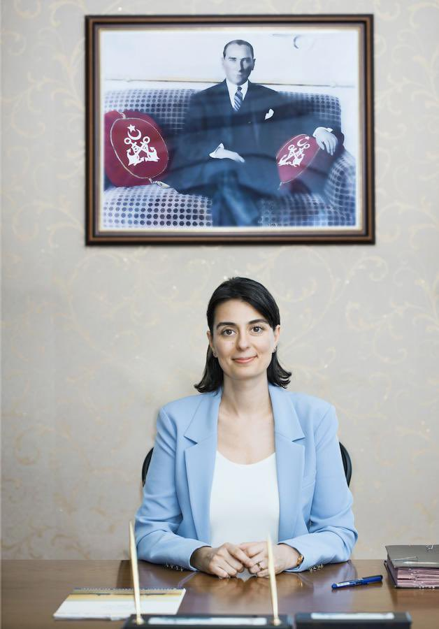 SolacekAnkara's tweet photo. Üsküdar Belediyesi'ne baskın yapılıp belediye başkanı @sdedetas  gözlatına alınırken @ankarabbld neden Gökçek'in ODTÜ'yü parçalama projesi için ormana iş makinelerini sokuyor @mansuryavas06?

Neden sadece #AsfaltBetonBelediyeciliği yapılıyor? https://t.co/nuyJP01bwa