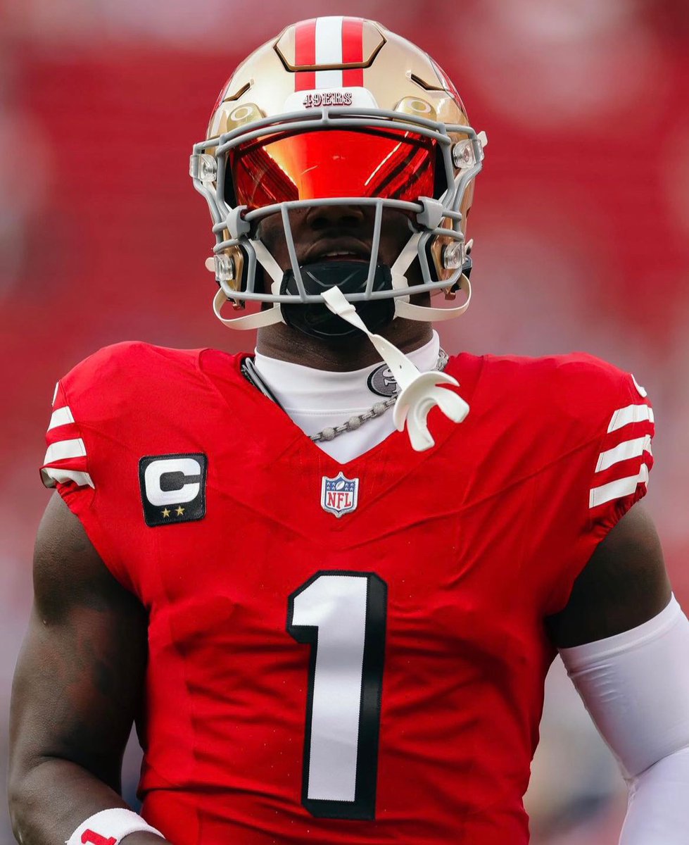 OurSf49ers's tweet photo. Is it time for John Lynch to pick up the phone and sign Deebo Samuel 🤔 https://t.co/atZ9hcYQbF
