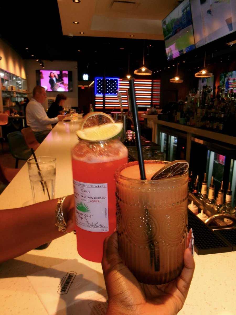 bossbabejass's tweet photo. Bar Date Nights 😍 https://t.co/p2Kz7QAJwN