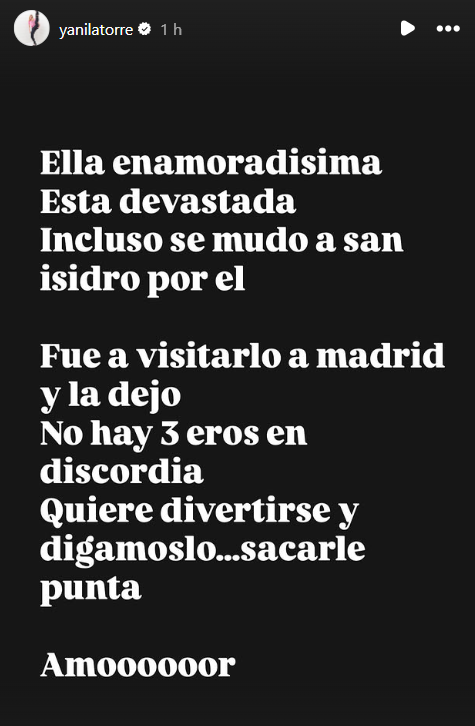 plchismes's tweet photo. 🚨 DATA FRESCA sobre la separación de LA JOAQUI y LUCK RA 💔

👉 Según contó YANINA LATORRE, habría sido LUCK RA quien tomó la decisión de terminar la relación
👉 Aseguró que LA JOAQUI está DEVASTADA y que sigue MUY ENAMORADA de él
👉 Contó que incluso se mudó a SAN ISIDRO por la relación y que viajó a MADRID para verlo, donde finalmente él habría decidido ponerle fin al vínculo
👉 Sostuvo que no hubo terceros en discordia y que el motivo sería que están en una sintonía diferente
👉 Ahora, LA JOAQUI viajó a COSTA RICA, donde vive su mamá, y está transitando este difícil momento
👉 Afirma, además, que LUCK RA estaría "DESACATADÍSIMO"
🤞 Ojalá que no termine siendo una MOVIDA de MARKETING porque están por sacar algún TEMA JUNTOS
