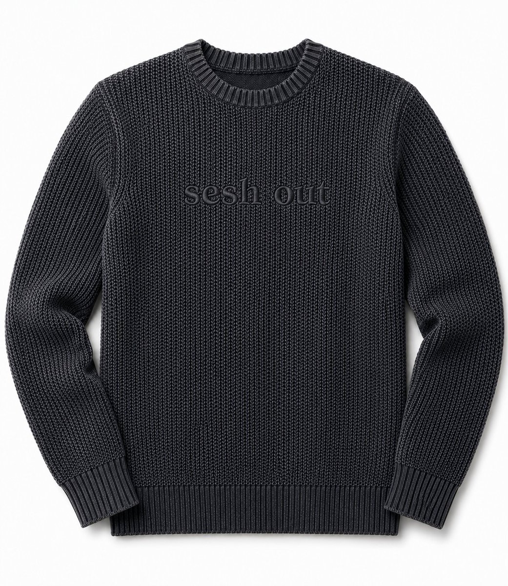 Seshoutent's tweet photo. Sesh Out Sweater Design
A or B? If B, what color combos y'all wanna see if we do it? https://t.co/VDxREuci51