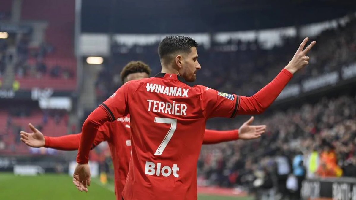 Xsregys's tweet photo. Je ne pense qu’à l’association de Martin Terrier avec Esteban Lepaul.

Reviens Martin. https://t.co/u1qf0Eig9b