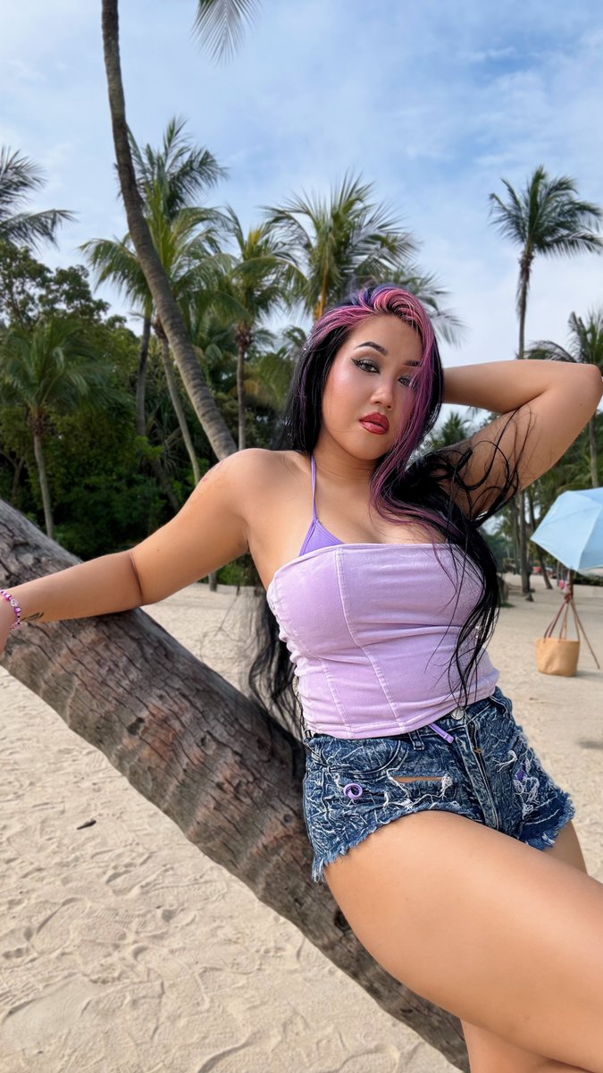 HellBentVixen's tweet photo. southeast asian baddie 💋🌴 https://t.co/UhqwwH0N6h