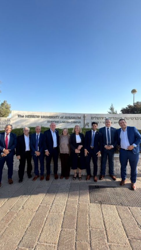 gbianchi2020's tweet photo. Gracias a la Embajada  por la invitación para conocer la realidad del estado de Israel que está defendiendo la civilización occidental. Jornadas intensas de reuniones con organismos gubernamentales y experiencias de la sociedad civil. https://t.co/LgRdUE7ex3